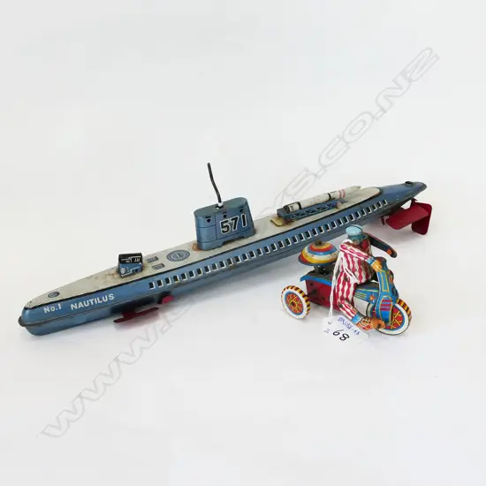 2 OLD TIN PLATE TOYS; WIND UP CLOWN ON TRIKE - L.100MM & NAUTILUS SUBMARINE L. 385MM